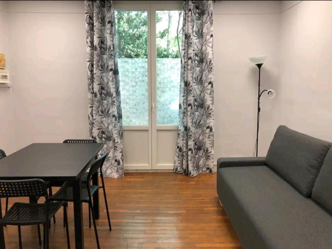 Charmant Studio-Lyon 3Eme Buitenkant foto